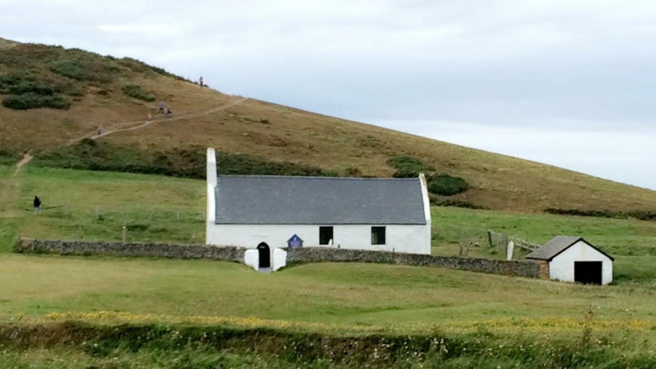Maes Y Mor Lägenhet Llanarth  Exteriör bild